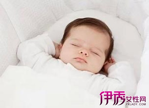 【二十个月宝宝不睡枕头】【图】二十个月宝宝