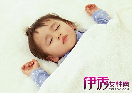 【图】五个多月宝宝要睡多久? 五个月宝宝早教
