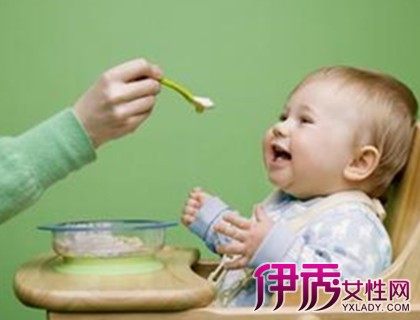 【宝宝一周岁了不吃牛奶吃什么代替】宝宝一周