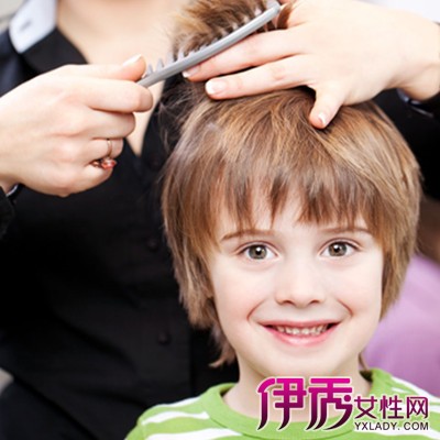 【儿童理发】【图】展示儿童理发图片 从下几
