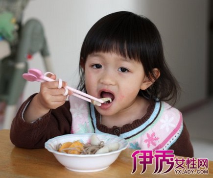 【图】儿童筷子的好处有哪些两大游戏助宝宝学