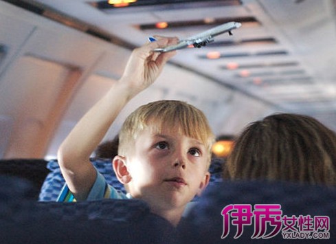 【儿童坐飞机买票标准】【图】儿童坐飞机买票