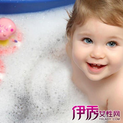 【婴儿发烧能洗澡吗】【图】婴儿发烧能洗澡吗
