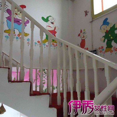 【幼儿园楼梯走廊布置】【图】欣赏幼儿园楼梯