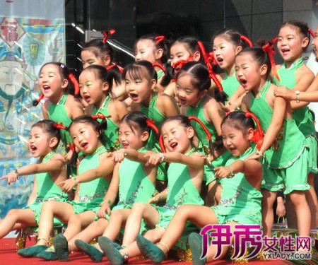 【幼儿中班舞蹈】【图】幼儿中班舞蹈图片欣赏