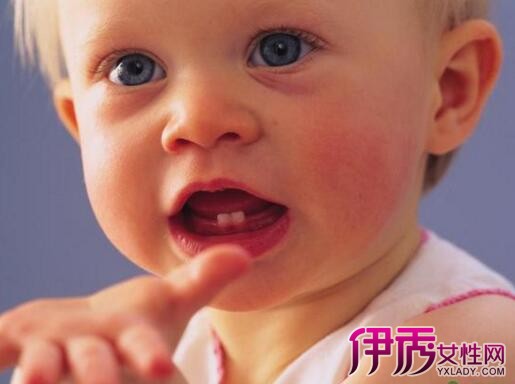 【宝宝长牙发烧需备的药】【图】宝宝长牙发烧