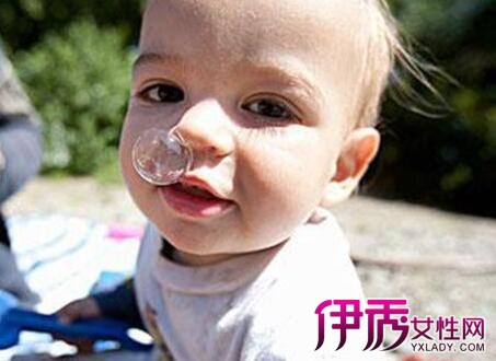 【6个月婴儿流鼻涕怎么办】【图】6个月婴儿