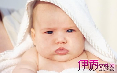 【5个月宝宝吐奶是怎么回事】【图】5个月宝