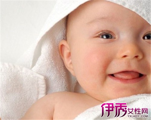 【刚出生的宝宝肺炎症状】【图】刚出生的宝宝