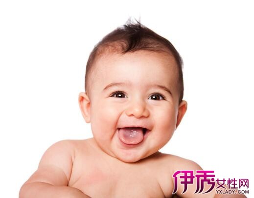 【一个月婴儿吐舌头怎么回事】【图】一个月婴