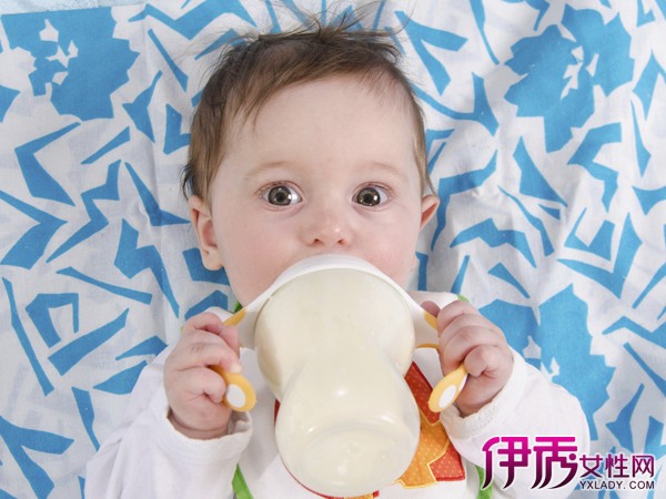 【新生儿喝奶打嗝】【图】新生儿喝奶打嗝怎么