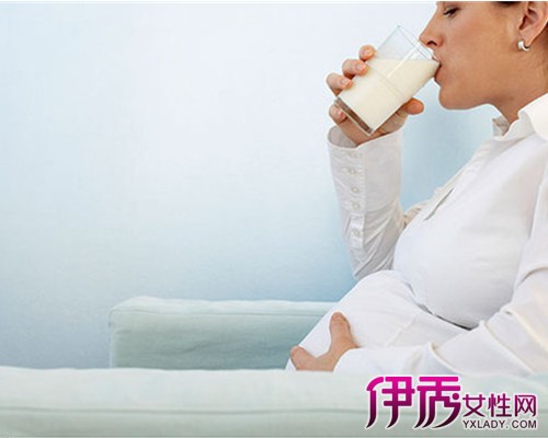 【孕晚期一天喝多少牛奶】【图】孕晚期一天喝
