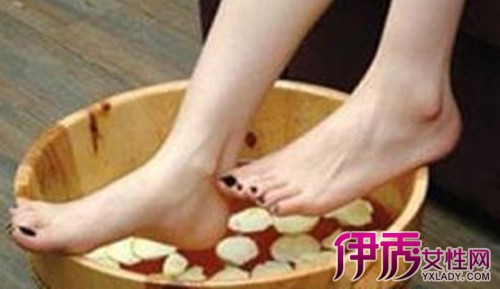 【图】女生脚臭怎么消除 11大方案让你摆脱脚臭小尴尬