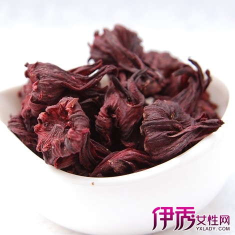 玫瑰茄,中药名.为锦葵科植物玫瑰茄的根,种子.其实玫瑰茄就是洛神花.