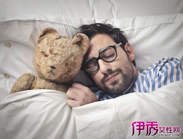 【梦见鞋子破了一口子】【图】梦见鞋子破了一