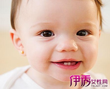 【图】十个月宝宝长牙发烧物理降温的方法 4种