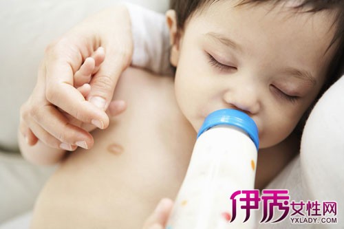 【图】揭晓新生儿吃奶粉上火怎么办 为你解答