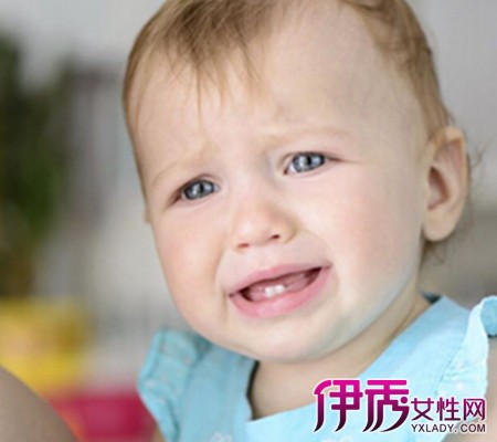 【八个月宝宝长牙发烧】【图】八个月宝宝长牙