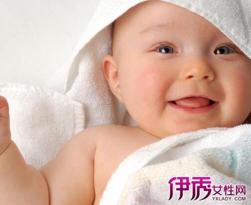 【两个月婴儿舌苔发白】【图】两个月婴儿舌苔