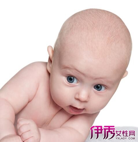 【图】婴儿脸上起小红疙瘩是怎么回事三种原因