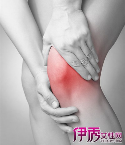 膝关节疼痛是怎么回事 谈到膝盖问题,要有个概念,首先是结构,大腿骨或